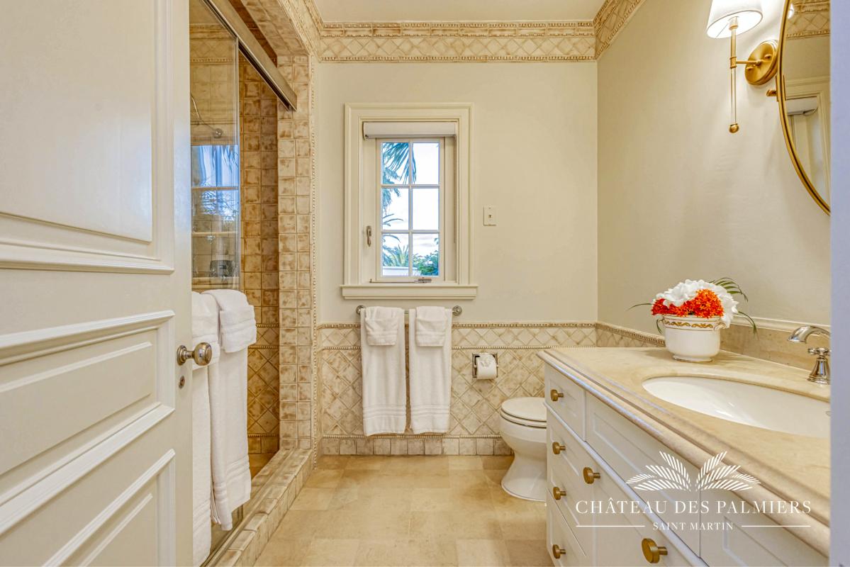 30.Location villa Chateau des Palmiers accés mer Terres Basses Saint Martin